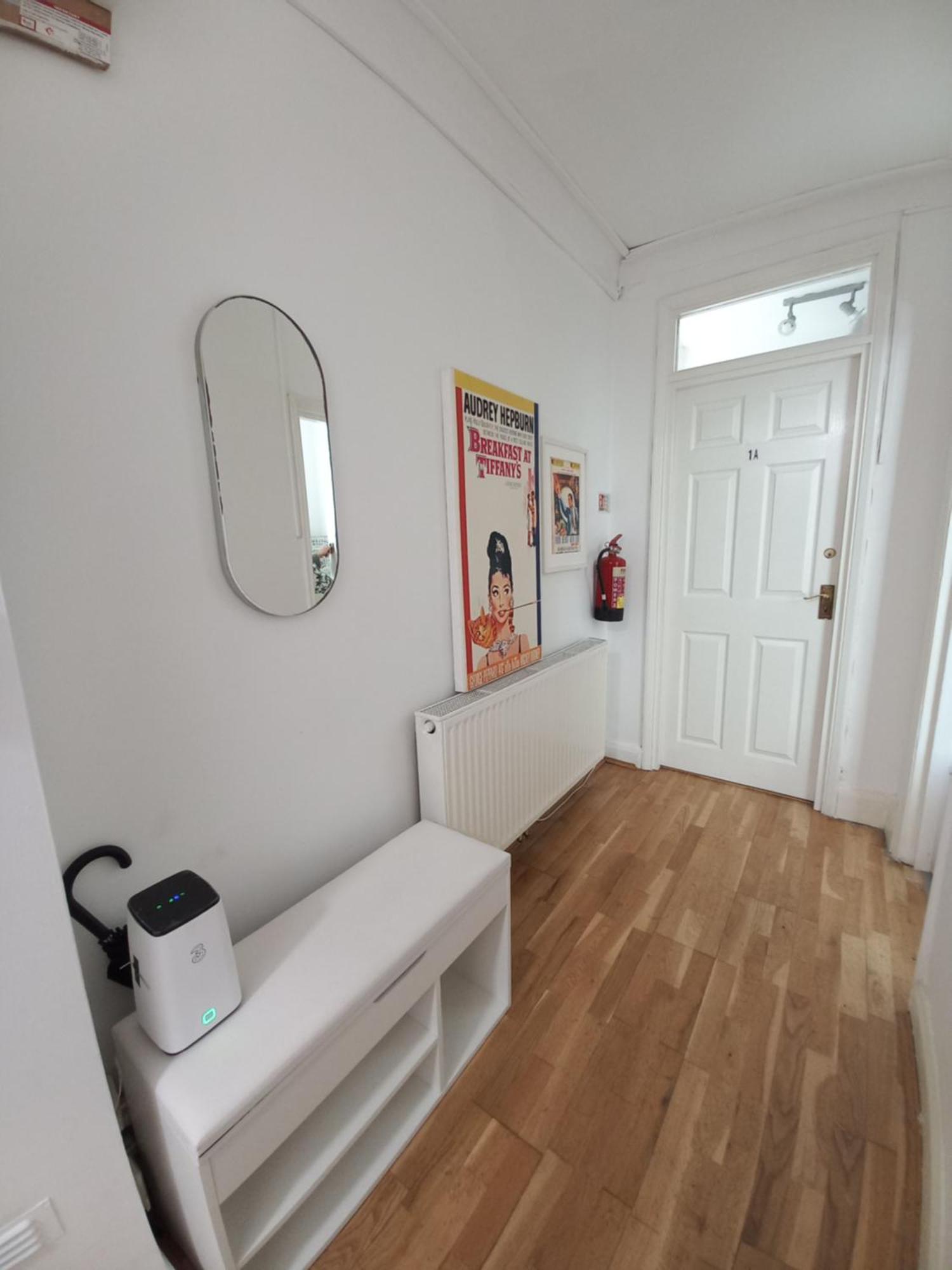 Kensington Secret Gem Apartment ลอนดอน ภายนอก รูปภาพ