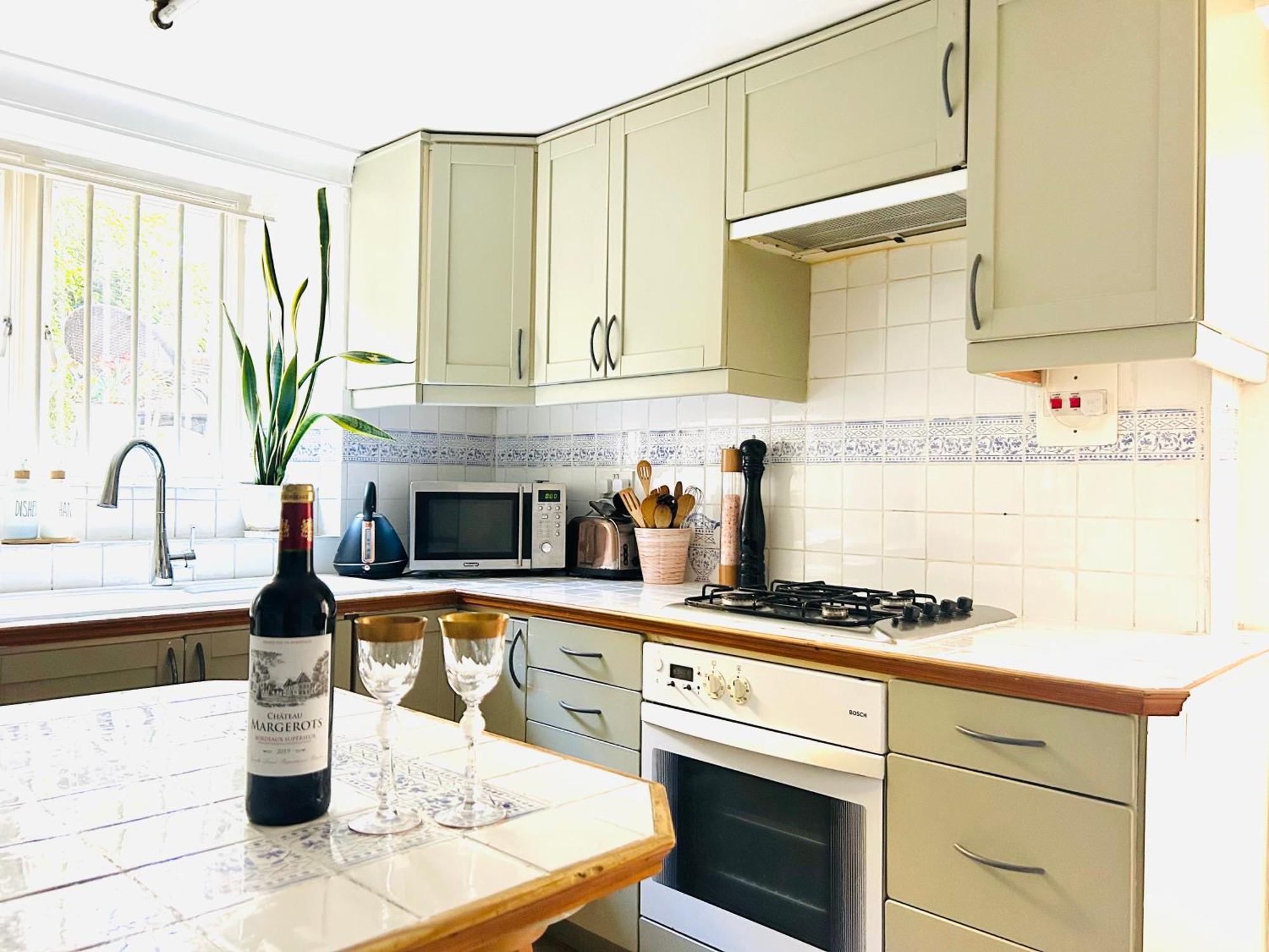 Kensington Secret Gem Apartment ลอนดอน ภายนอก รูปภาพ
