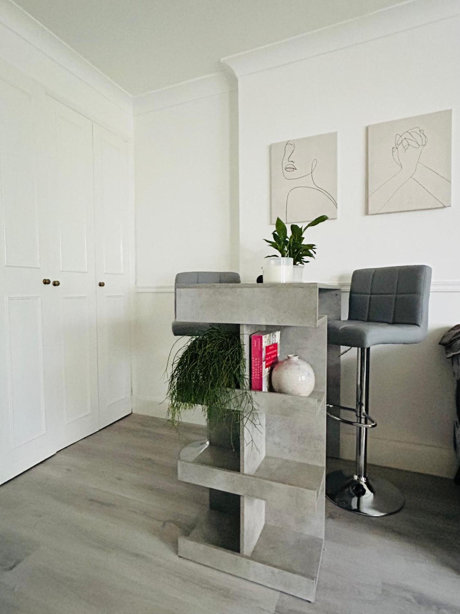 Kensington Secret Gem Apartment ลอนดอน ภายนอก รูปภาพ