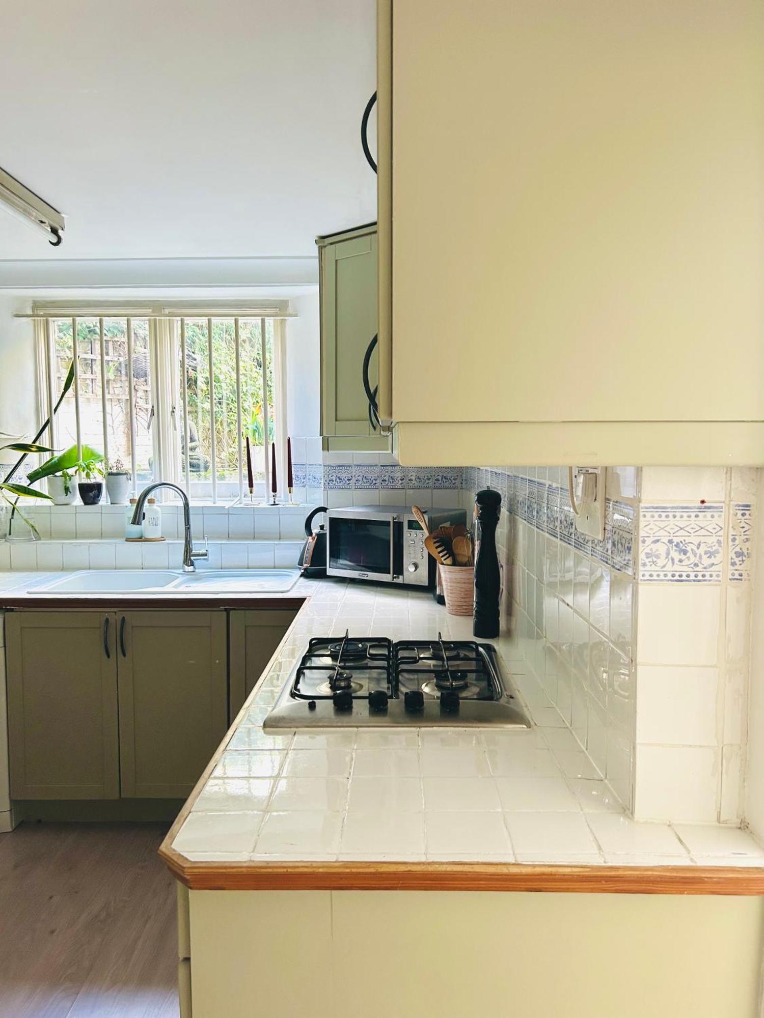 Kensington Secret Gem Apartment ลอนดอน ภายนอก รูปภาพ