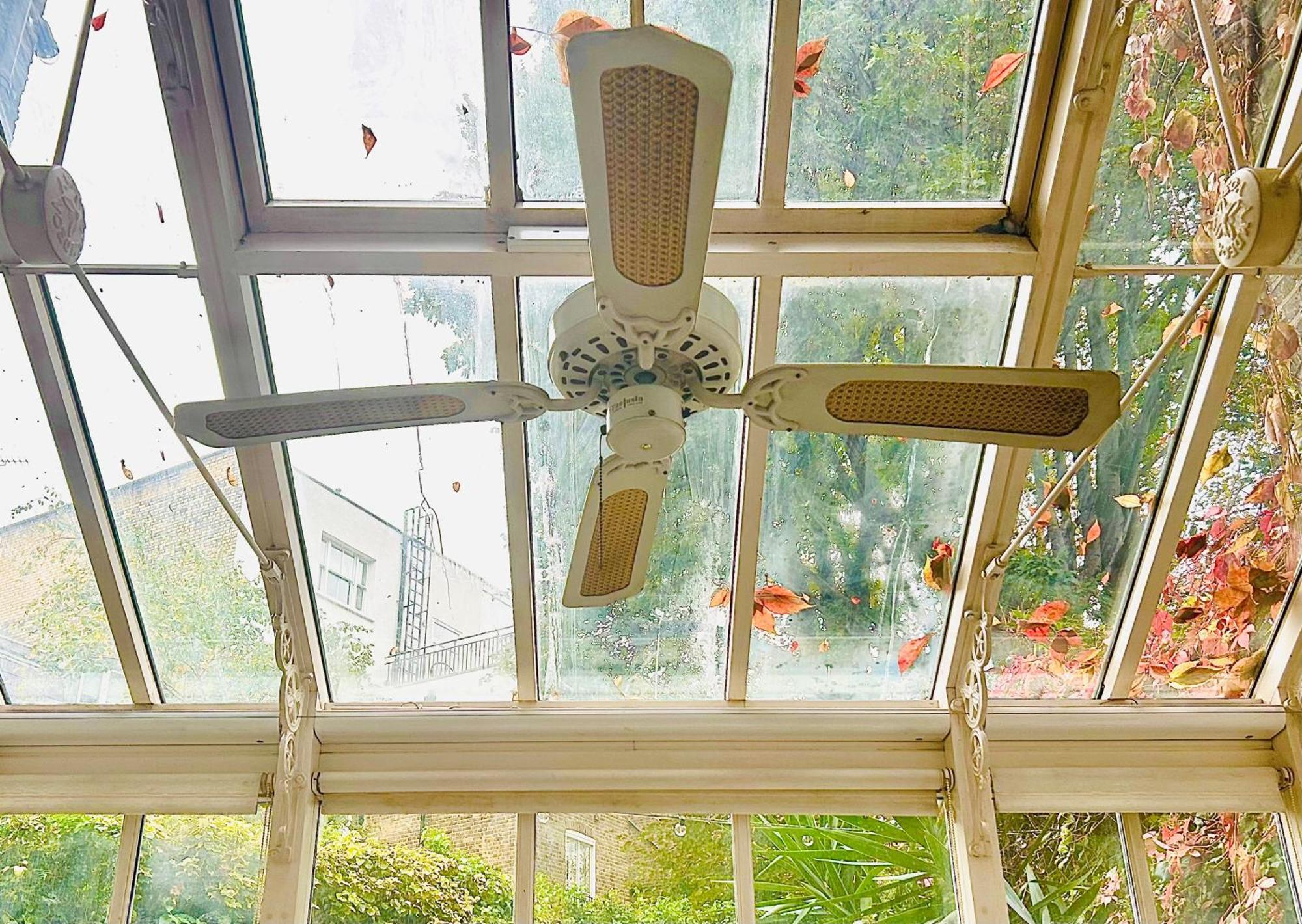 Kensington Secret Gem Apartment ลอนดอน ภายนอก รูปภาพ