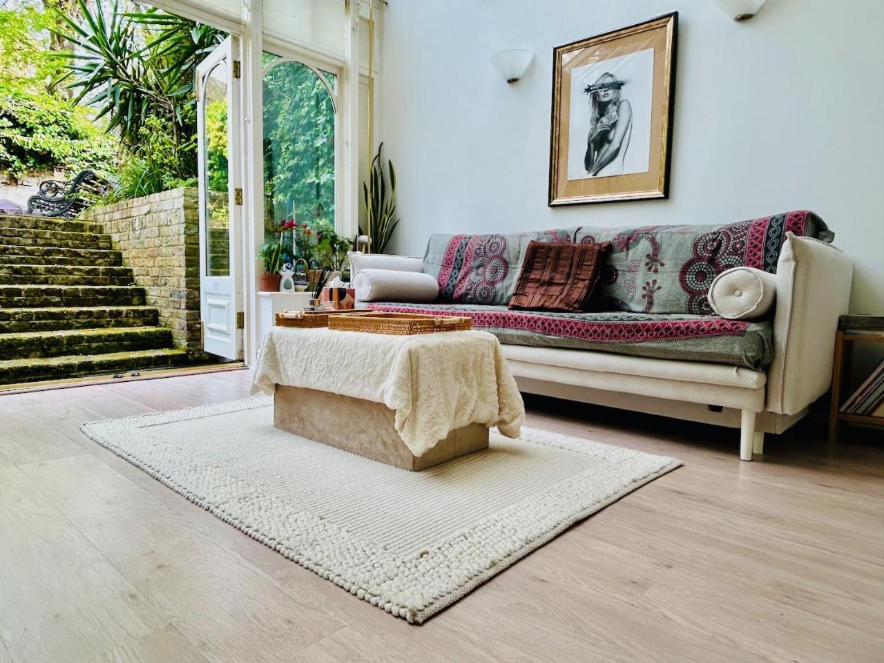 Kensington Secret Gem Apartment ลอนดอน ห้อง รูปภาพ
