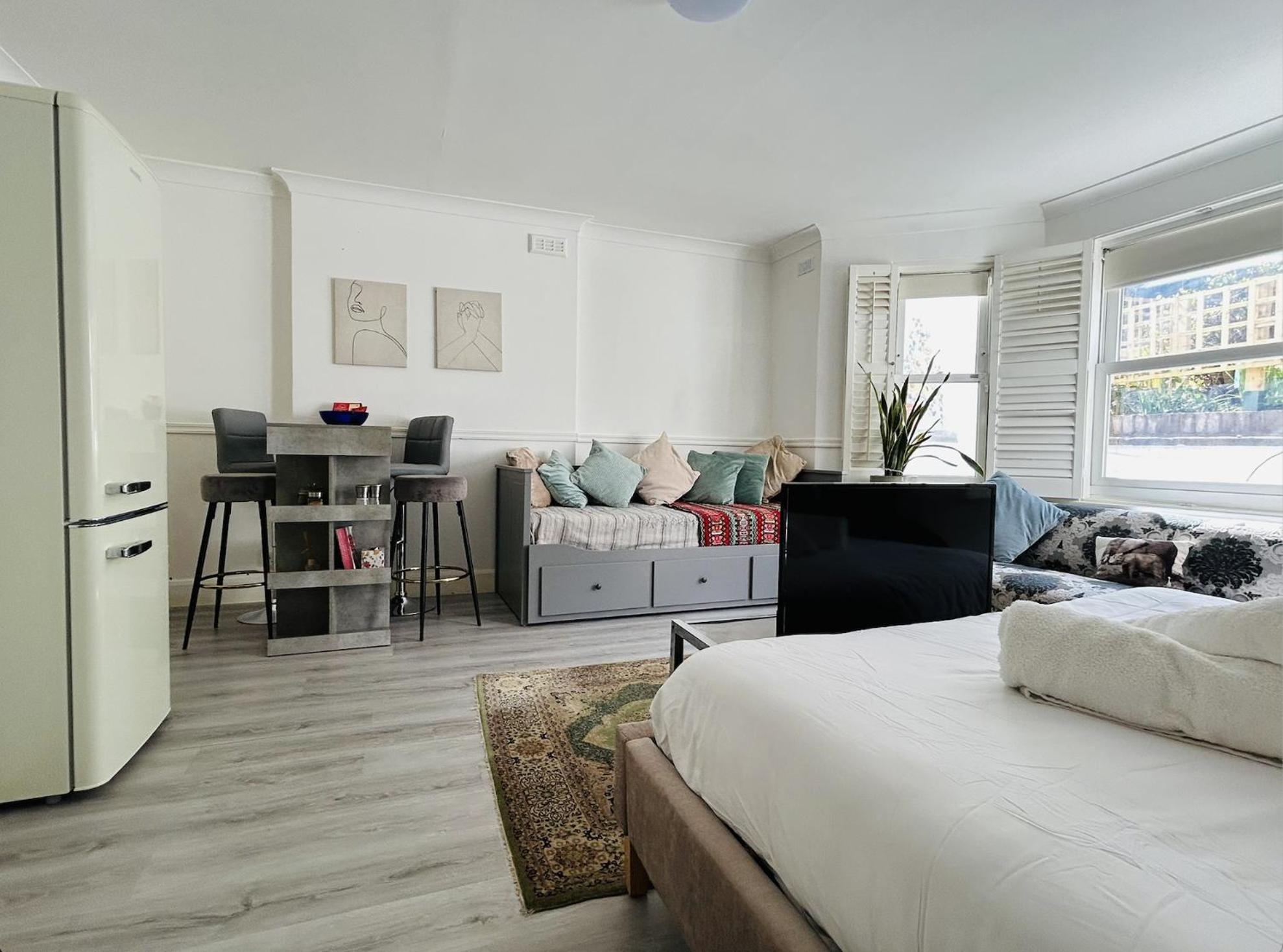 Kensington Secret Gem Apartment ลอนดอน ห้อง รูปภาพ